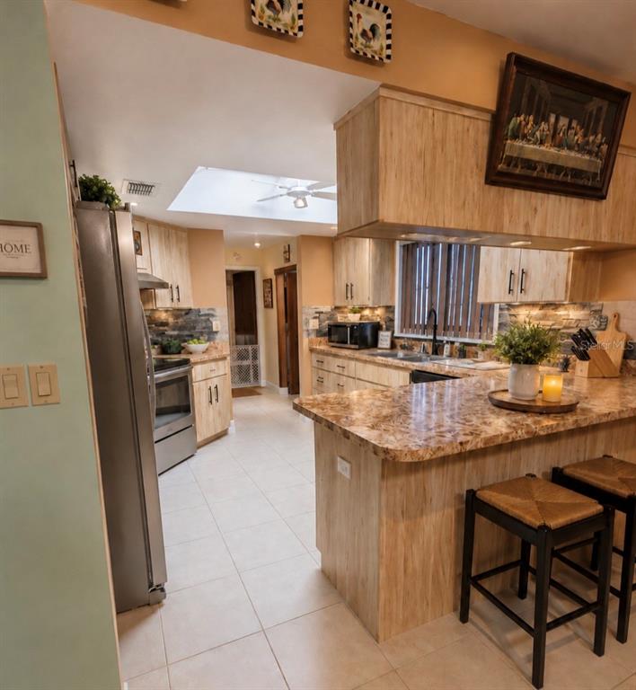 Property for sale at 7054 LEXINGTON CIRCLE, BROOKSVILLE, FL, 34602