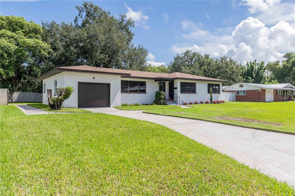 Property for sale at 521 BONNIE DRIVE, LAKELAND, FL, 33803