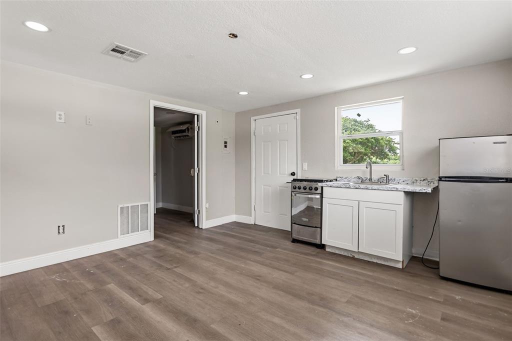 Property for sale at 250 LONGWOOD HILLS ROAD, LONGWOOD, FL, 32750