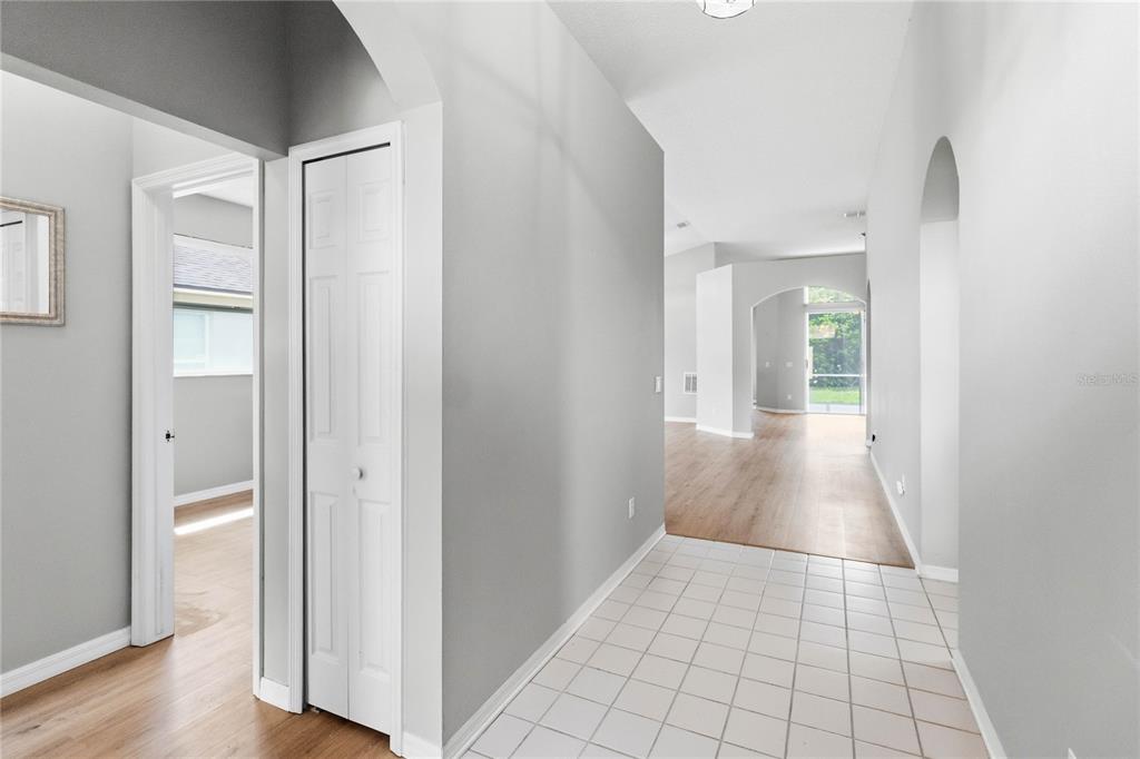 Property for sale at 2412 RUNYON CIRCLE, ORLANDO, FL, 32837