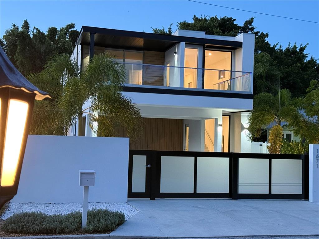Property for sale at 1671 ARLINGTON STREET, SARASOTA, FL, 34239