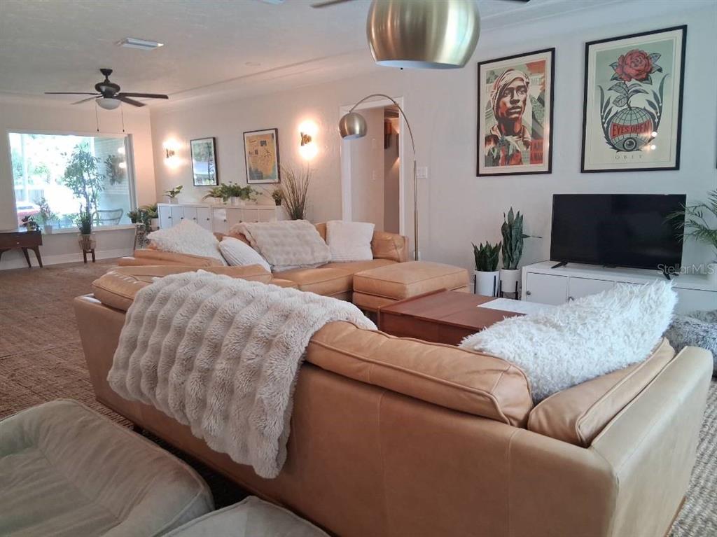 Property for sale at 8220 YARDLEY AVENUE N, ST PETERSBURG, FL, 33710