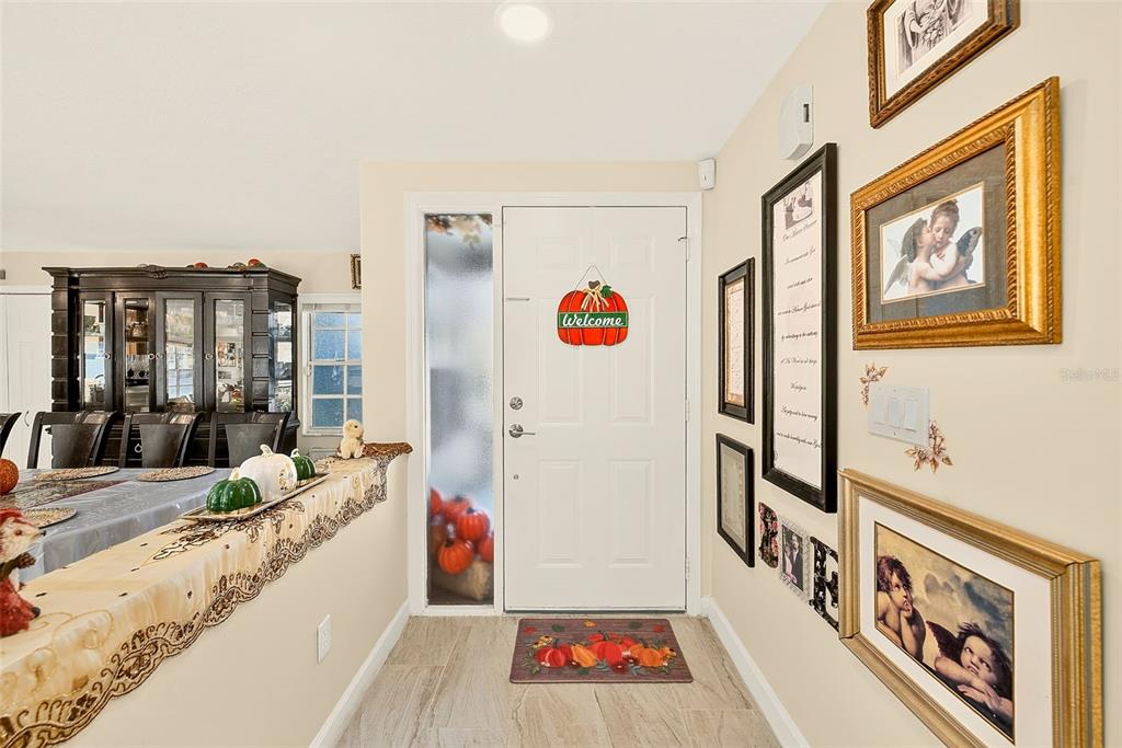 FOYER