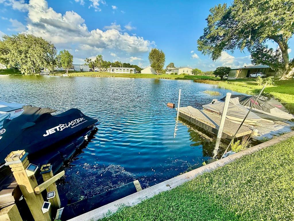 Property for sale at 16 W PALM CIRCLE, LAKE PLACID, FL, 33852