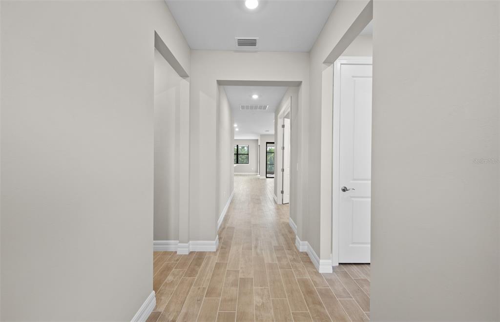 Photos are of similar Mystique home. Homes may vary.