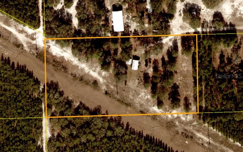Property for sale at 1091 NE STATE ROAD 47, TRENTON, FL, 32693