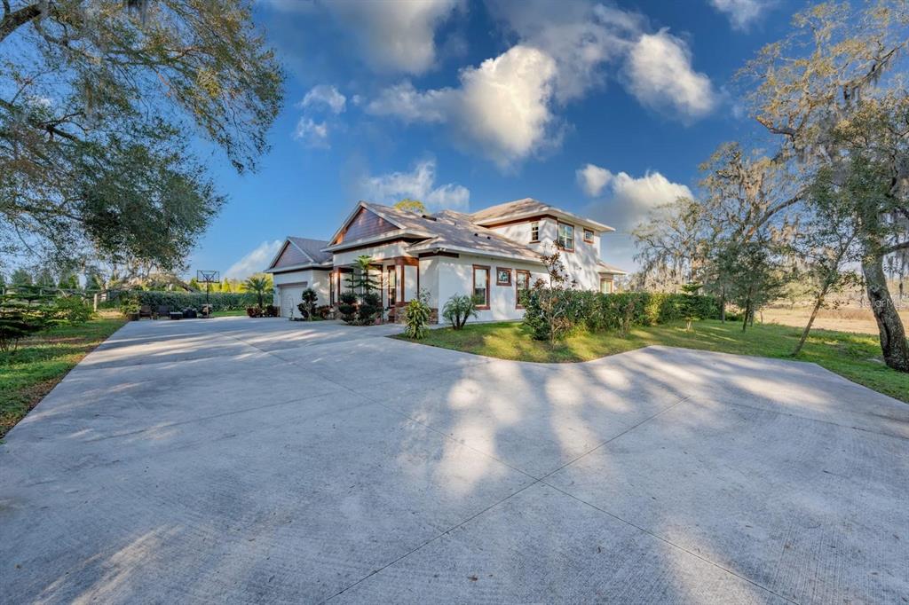 Property for sale at 9606 RIPLEY ROAD, THONOTOSASSA, FL, 33592