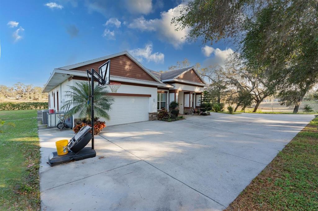 Property for sale at 9606 RIPLEY ROAD, THONOTOSASSA, FL, 33592