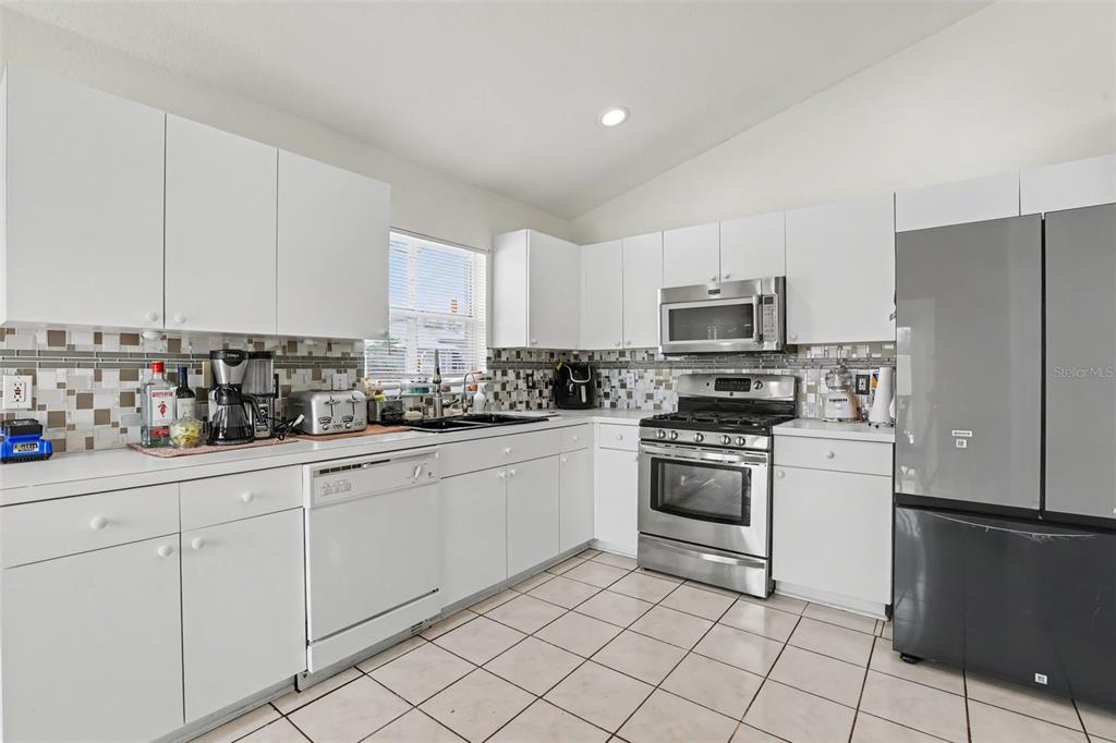 Property for sale at 1102 VINETREE DRIVE, BRANDON, FL, 33510