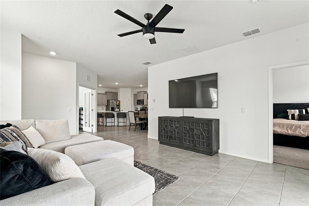 Property for sale at 8514 BOLD CYPRESS LANE, WESLEY CHAPEL, FL, 33545