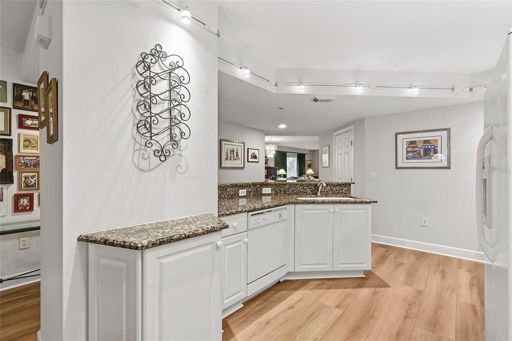 Angled Bar - Great for Entertaining