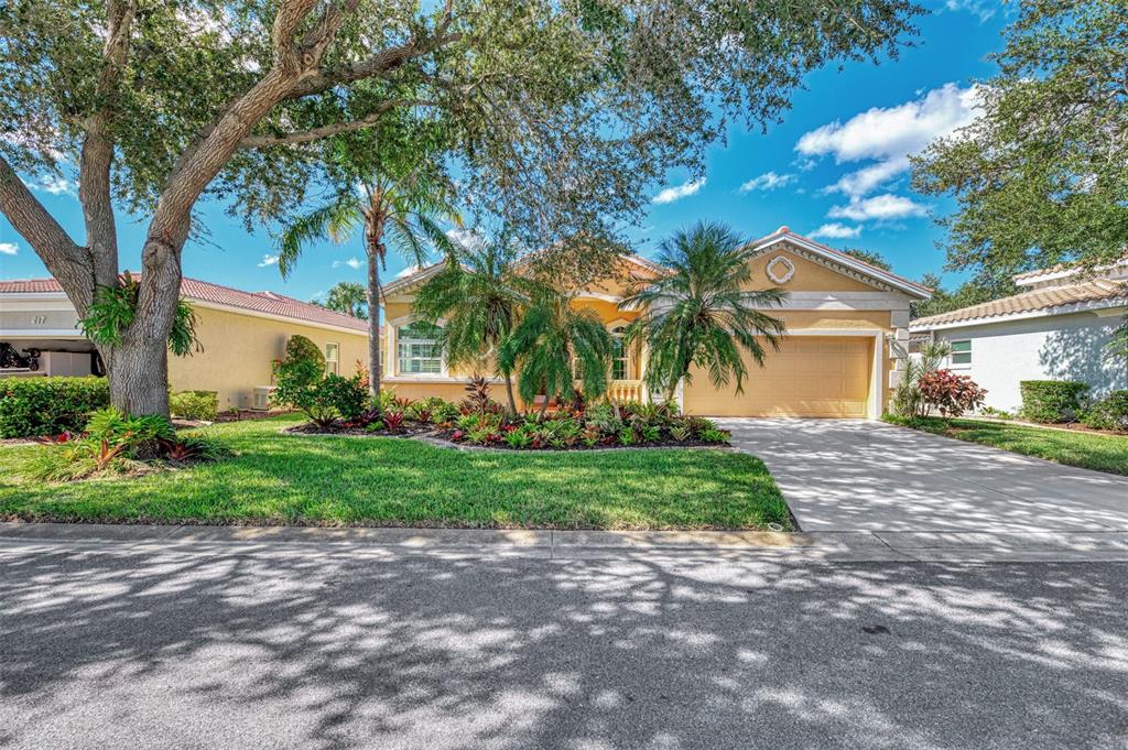 Property for sale at 219 RIO TERRA, VENICE, FL, 34285