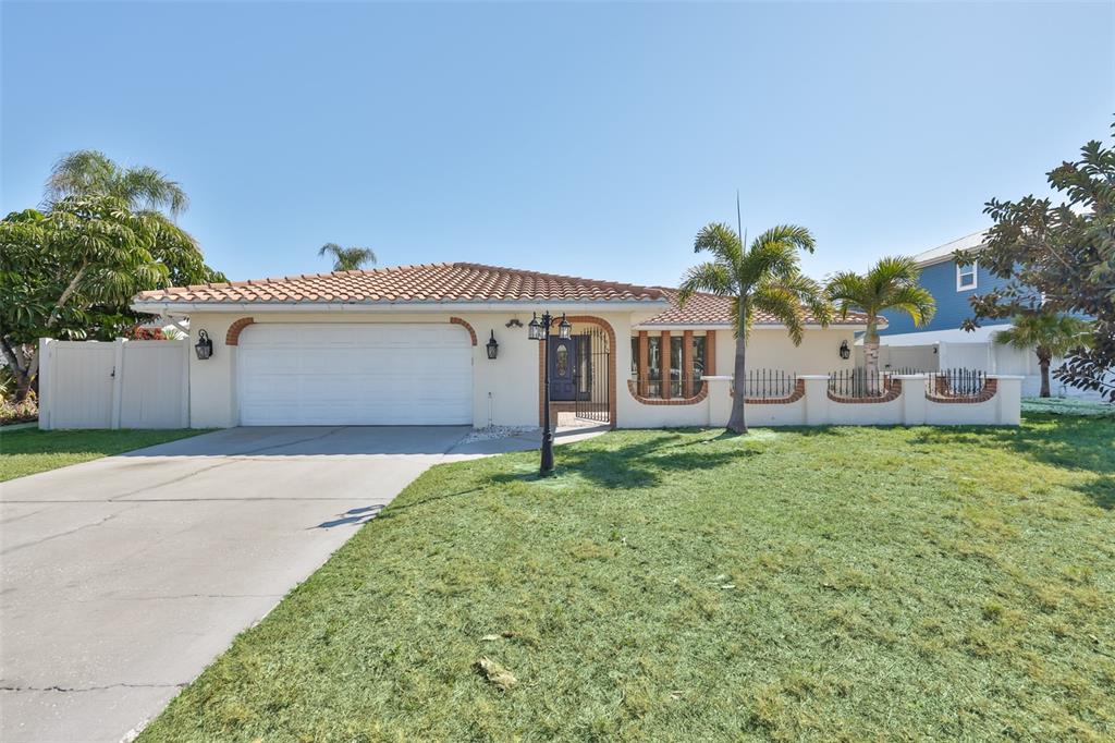 Property for sale at 6523 KING PALM WAY, APOLLO BEACH, FL, 33572
