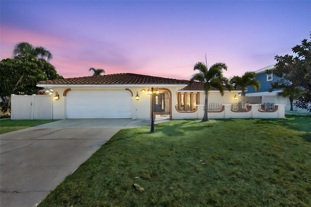 Property for sale at 6523 KING PALM WAY, APOLLO BEACH, FL, 33572