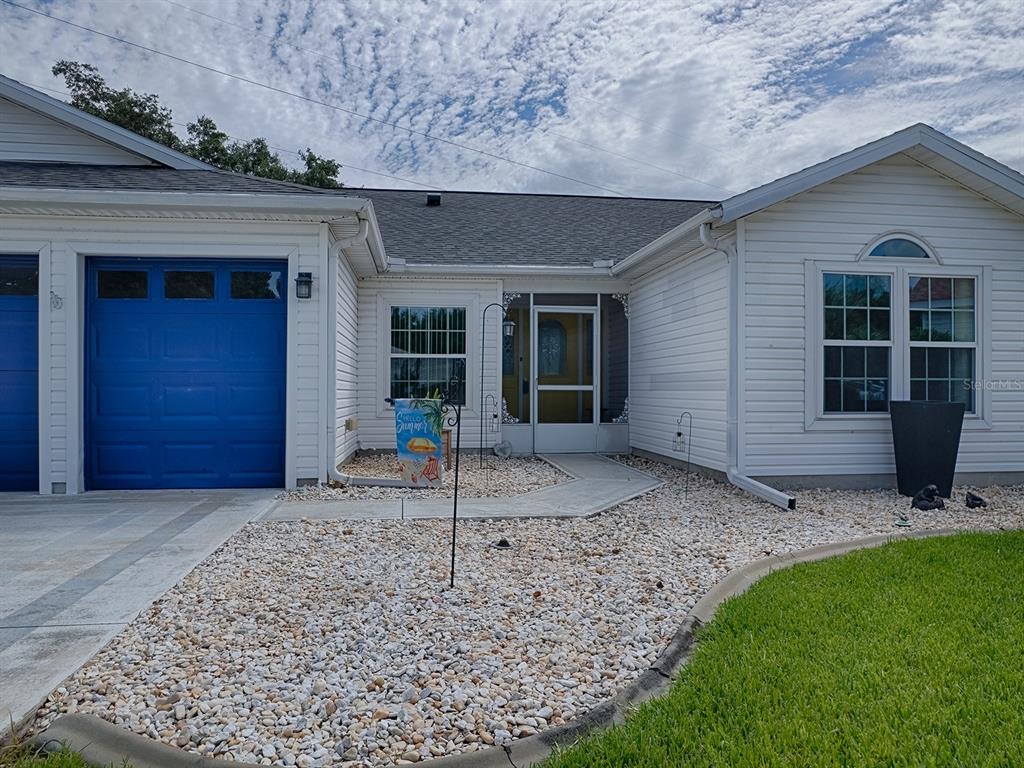 Property for sale at 3851 MANOR OAKS COURT, LEESBURG, FL, 34748