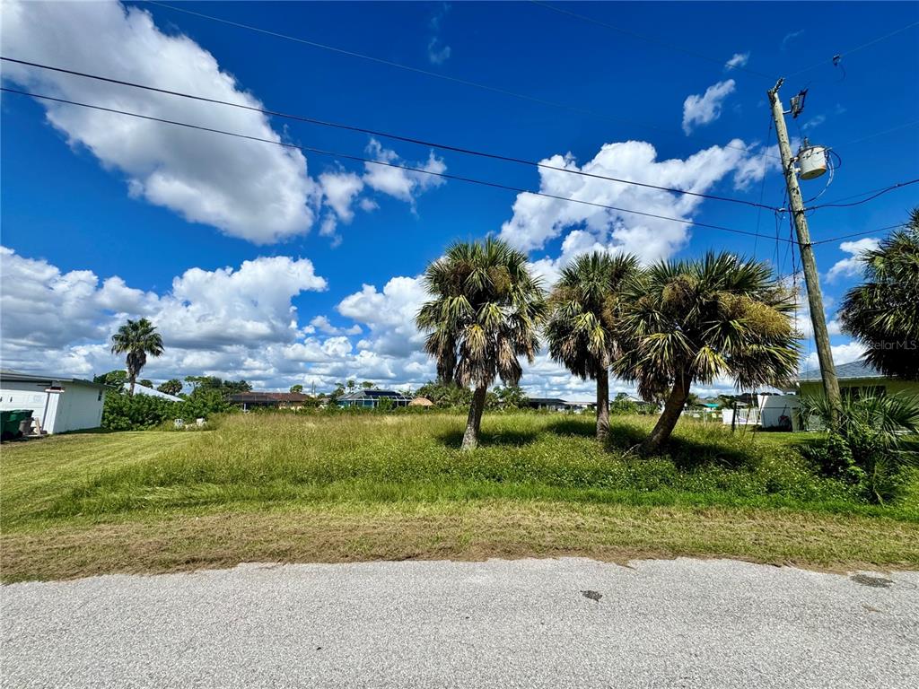 Property for sale at 18106 AVONSDALE CIRCLE, PORT CHARLOTTE, FL, 33948