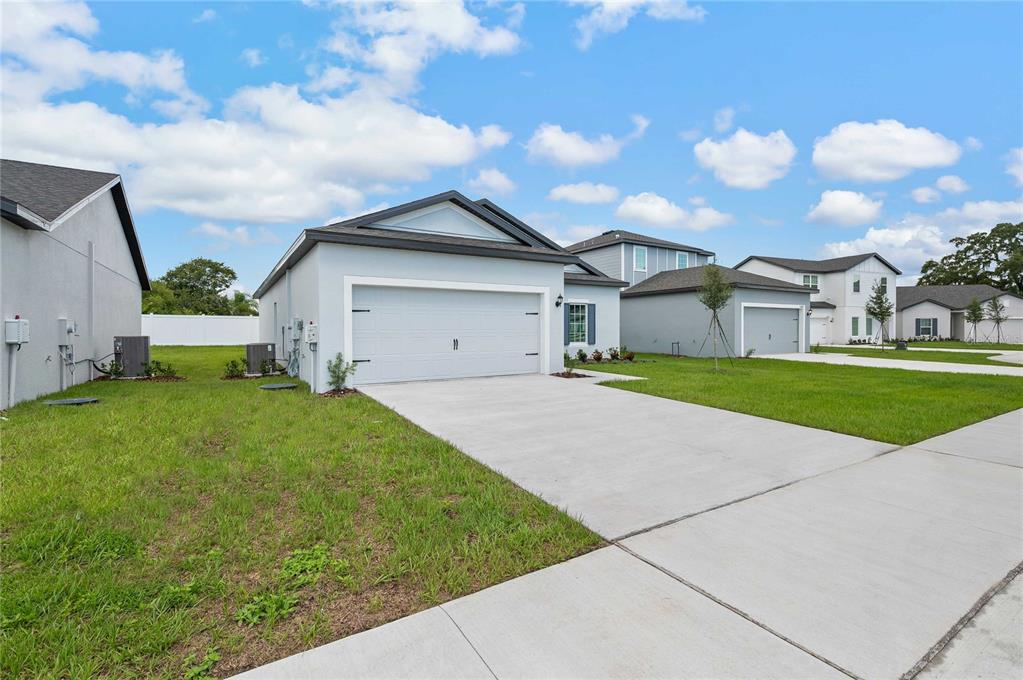 Property for sale at 13230 TULA LOOP, ASTATULA, FL, 34705