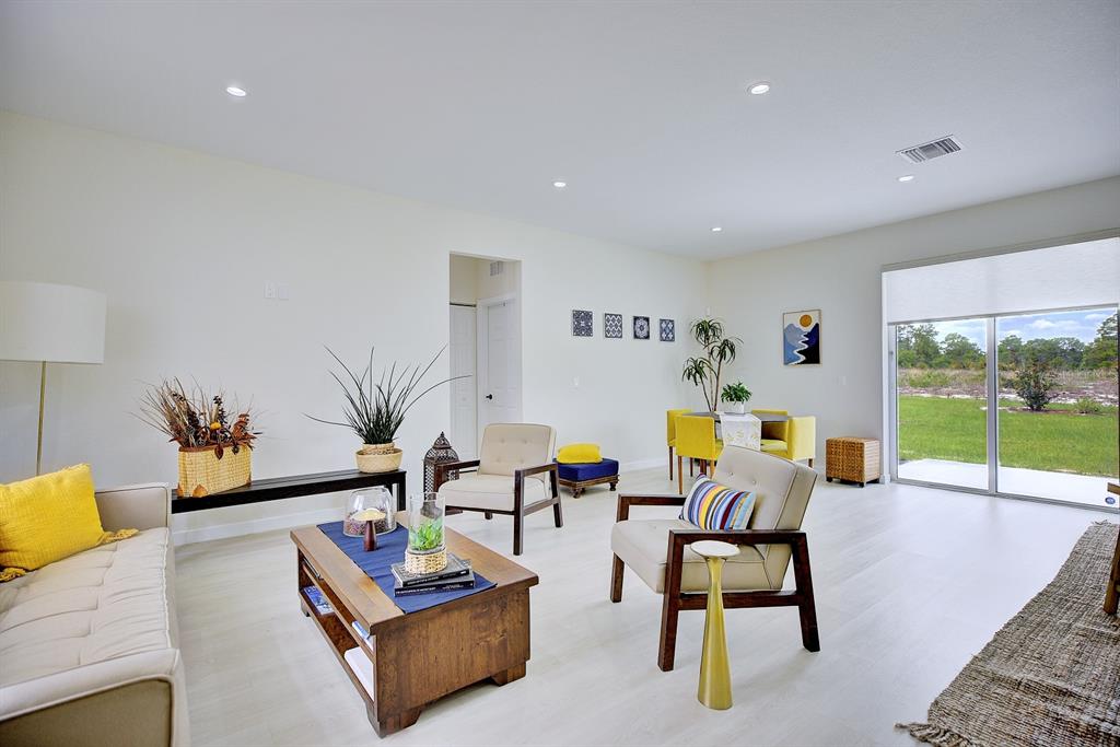 Property for sale at 109 FIRE ISLAND AVENUE NE, LAKE PLACID, FL, 33852