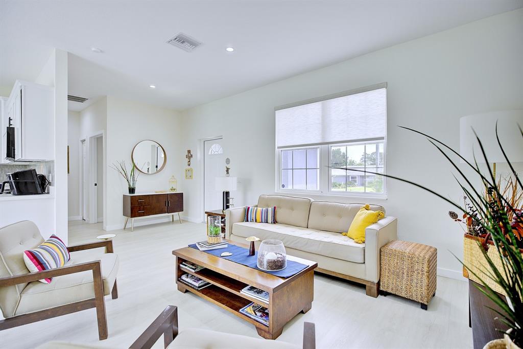Property for sale at 109 FIRE ISLAND AVENUE NE, LAKE PLACID, FL, 33852
