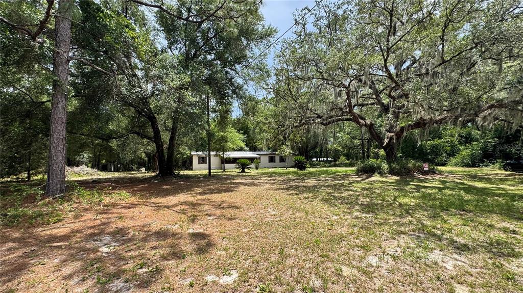 Property for sale at 11286 E HIGHWAY 25, BELLEVIEW, FL, 34420