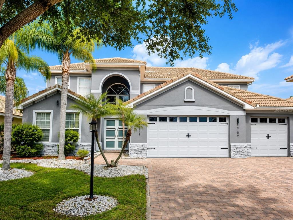 Property for sale at 3759 EAGLE ISLE CIRCLE, KISSIMMEE, FL, 34746