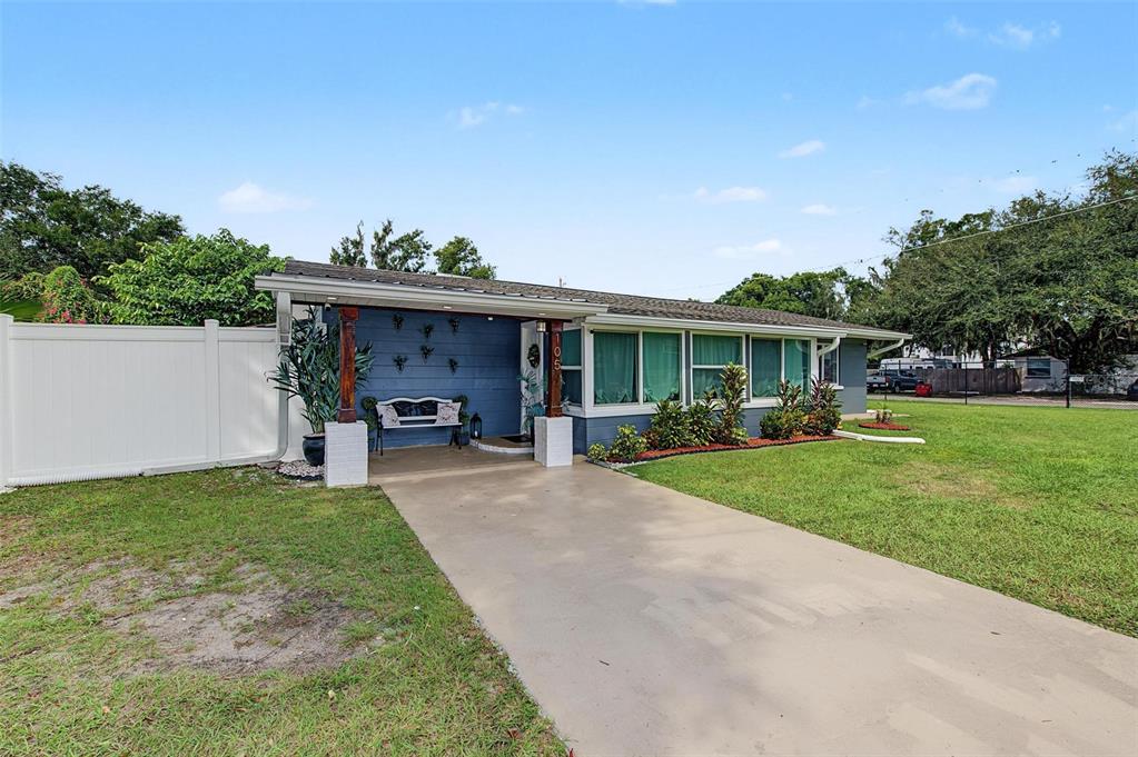 Property for sale at 105 N PEARL STREET, PLANT CITY, FL, 33563