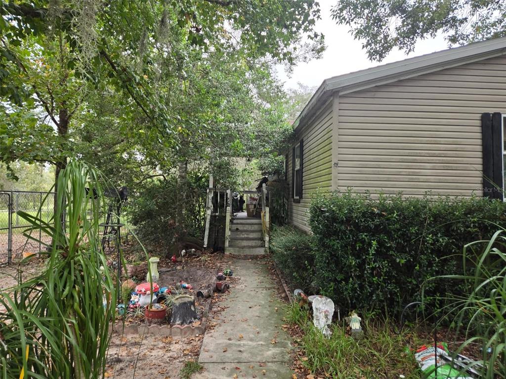 Property for sale at 6535 N EWOK POINT, DUNNELLON, FL, 34433