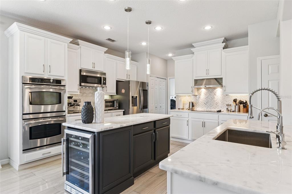 Property for sale at 1185 STELLAR DRIVE, OVIEDO, FL, 32765