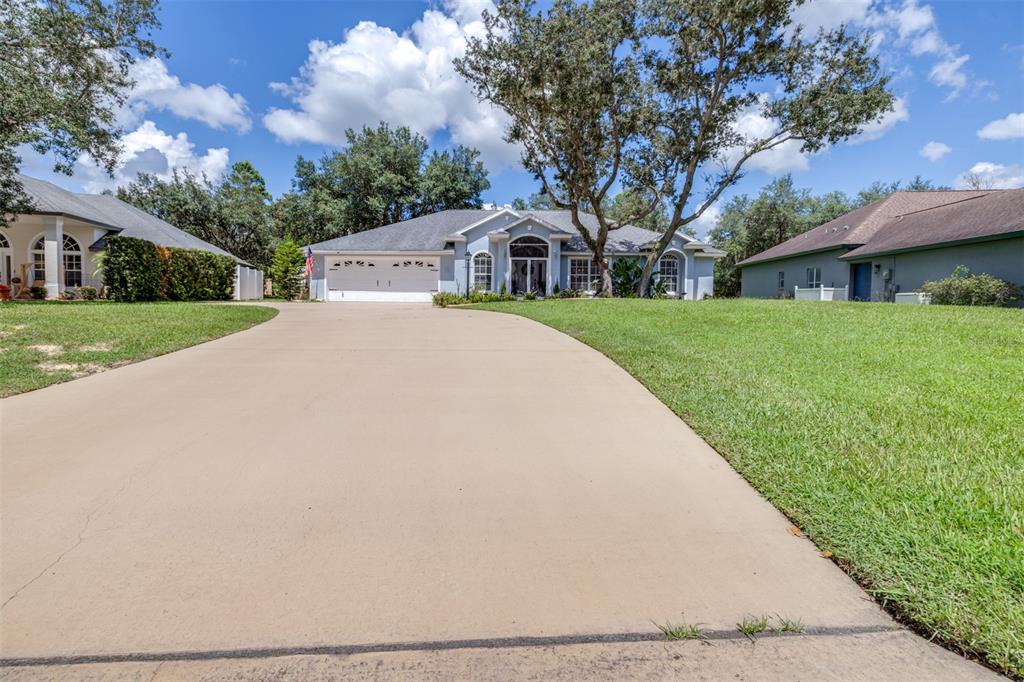 Property for sale at 5087 STRAFFORD OAKS DRIVE, SEBRING, FL, 33875