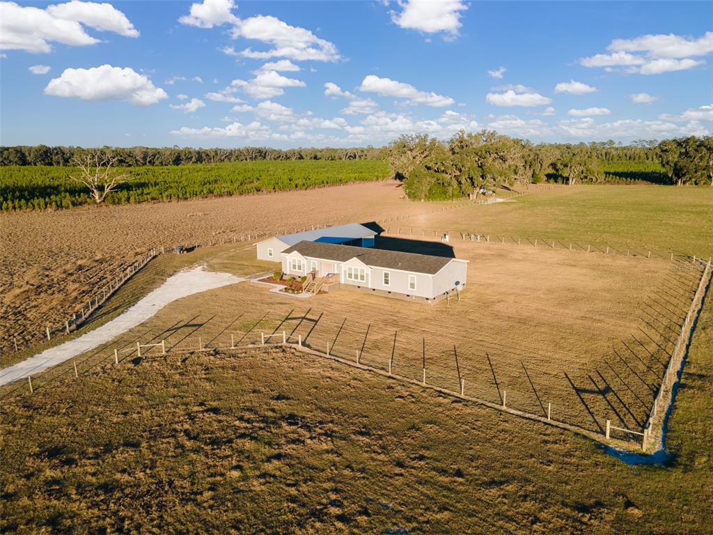 Prime property on a sprawling 10 acres