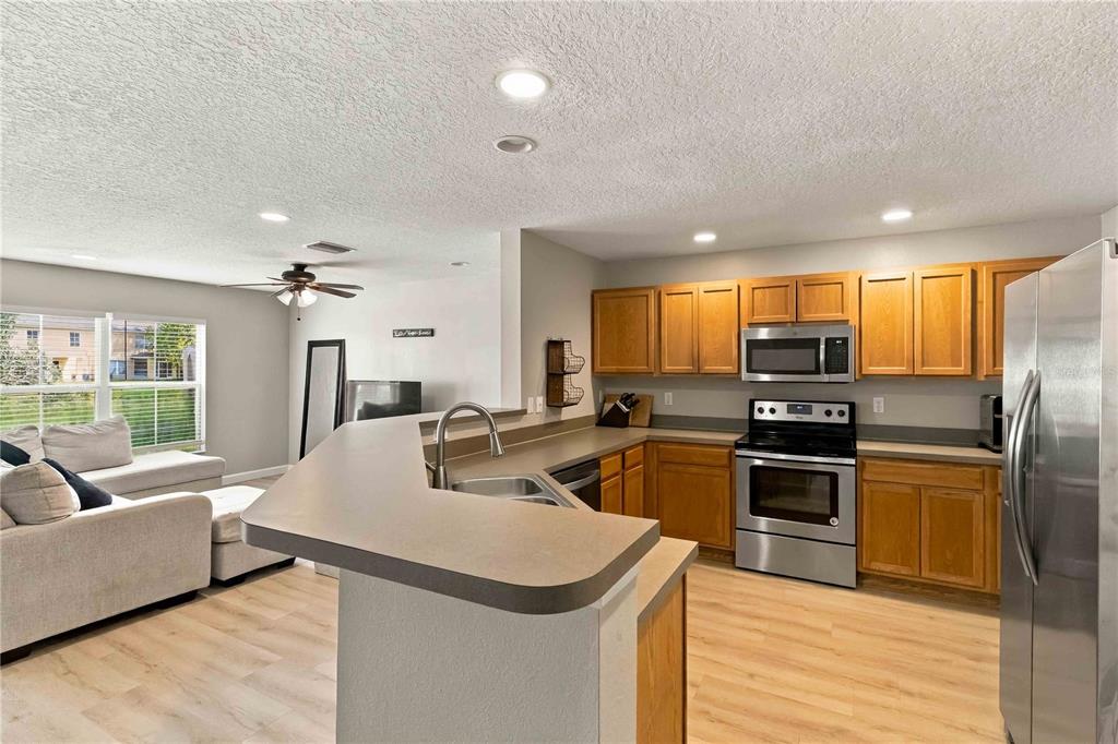 Property for sale at 10810 JOHANNA AVENUE, RIVERVIEW, FL, 33578
