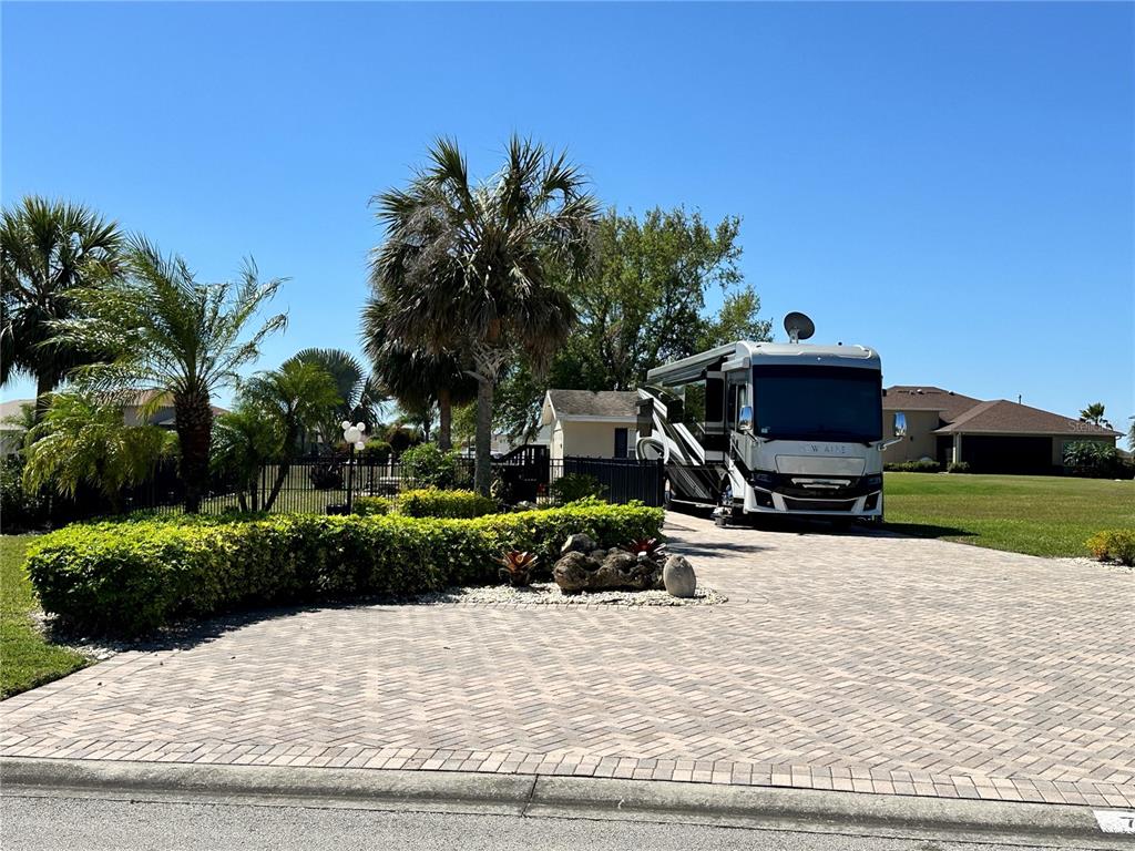 Property for sale at 728 TEABERRY TRAIL, POLK CITY, FL, 33868