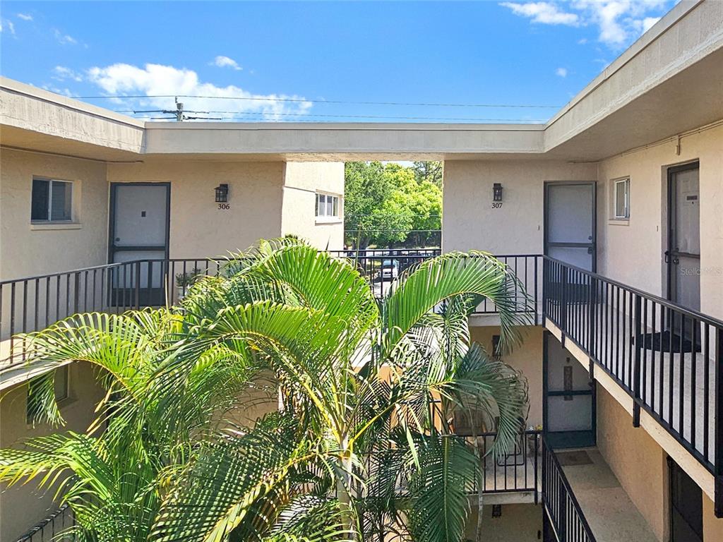 Property for sale at 2763 WOODGATE LANE UNIT 307, SARASOTA, FL, 34231