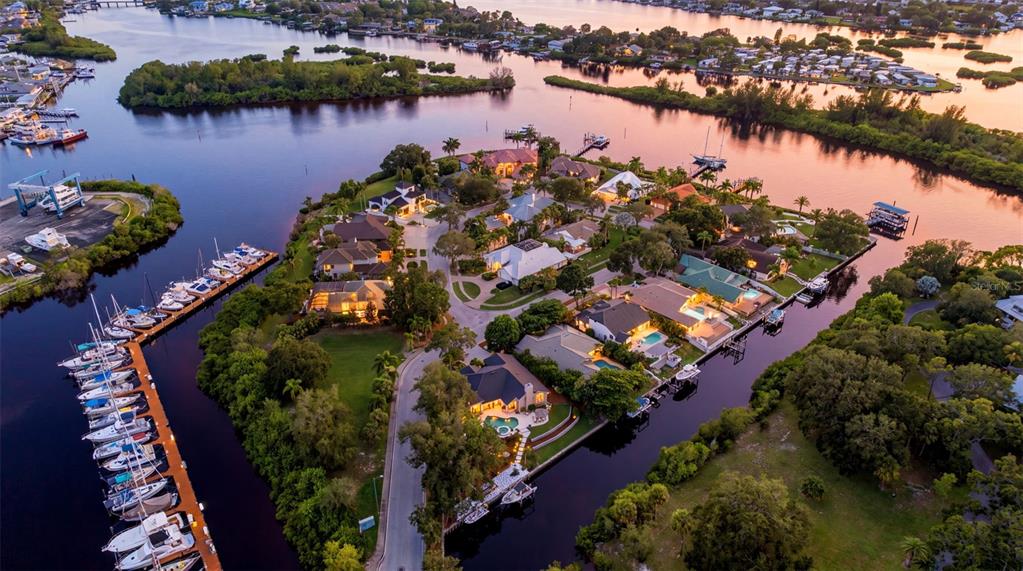 Property for sale at 1102 MARINA DRIVE, TARPON SPRINGS, FL, 34689