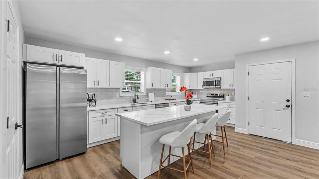 Property for sale at 211 W VALENCIA STREET, LAKELAND, FL, 33805