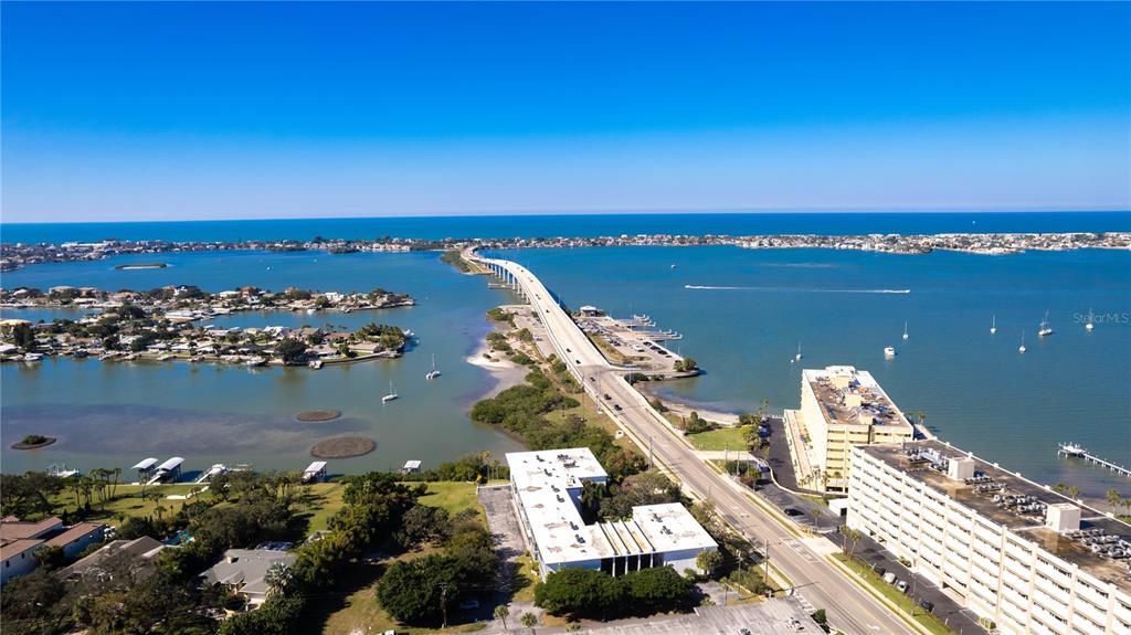 Property for sale at 50 HARBOR VIEW LANE UNIT 11, BELLEAIR BLUFFS, FL, 33770