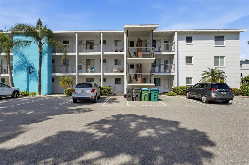 Property for sale at 2545 FLAMINGO BOULEVARD UNIT L37, BRADENTON, FL, 34207