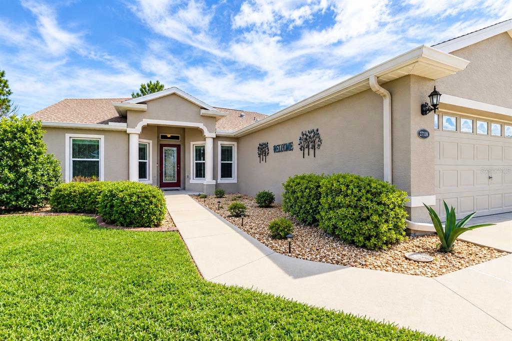 Property for sale at 27118 ROANOKE DRIVE, LEESBURG, FL, 34748