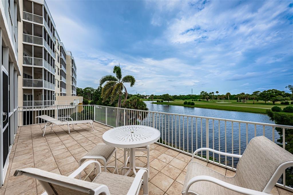 Property for sale at 1200 COUNTRY CLUB DRIVE UNIT 5101, LARGO, FL, 33771