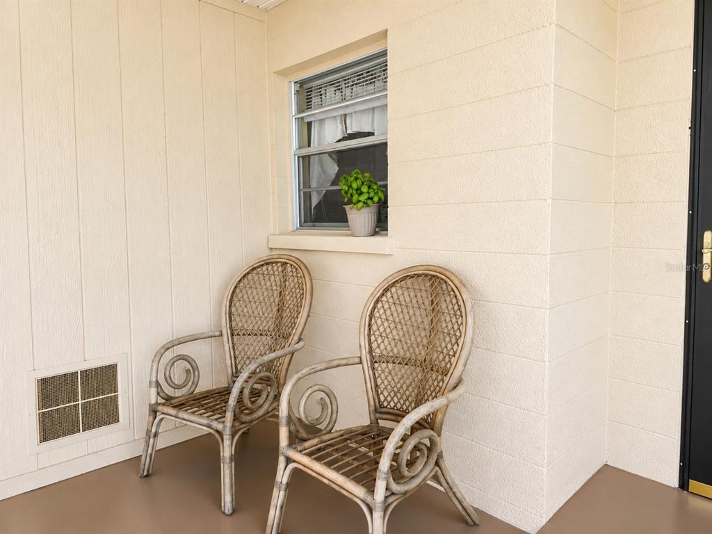Property for sale at 617 PARK CIRCLE UNIT 26, BRADENTON, FL, 34207