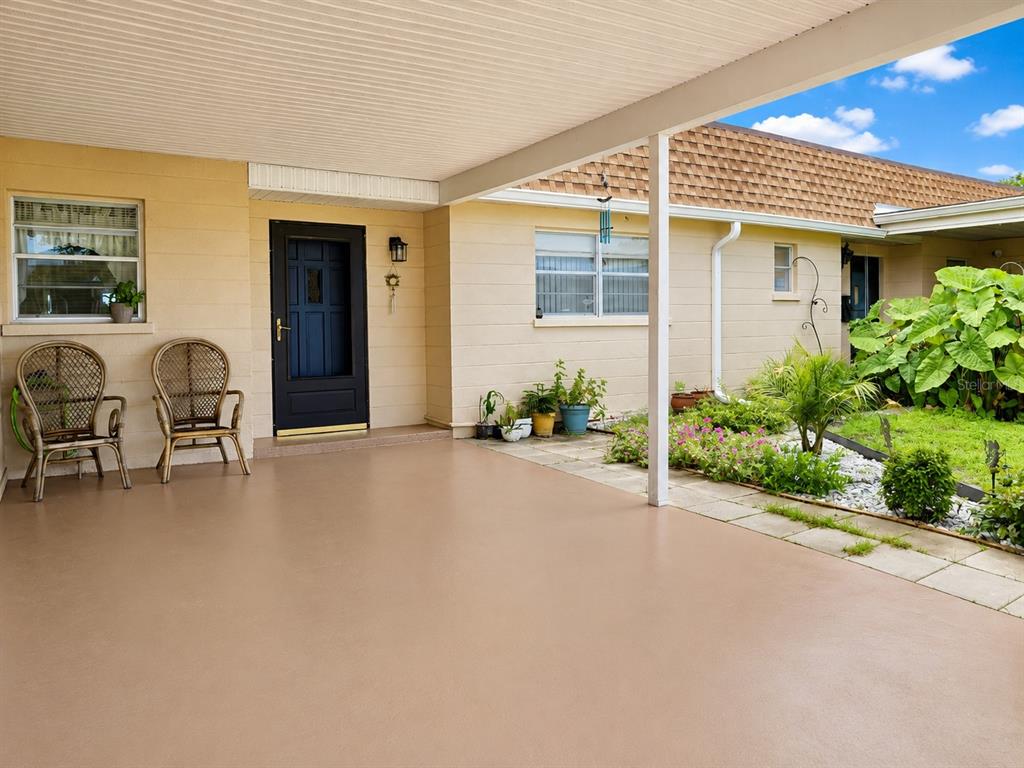 Property for sale at 617 PARK CIRCLE UNIT 26, BRADENTON, FL, 34207