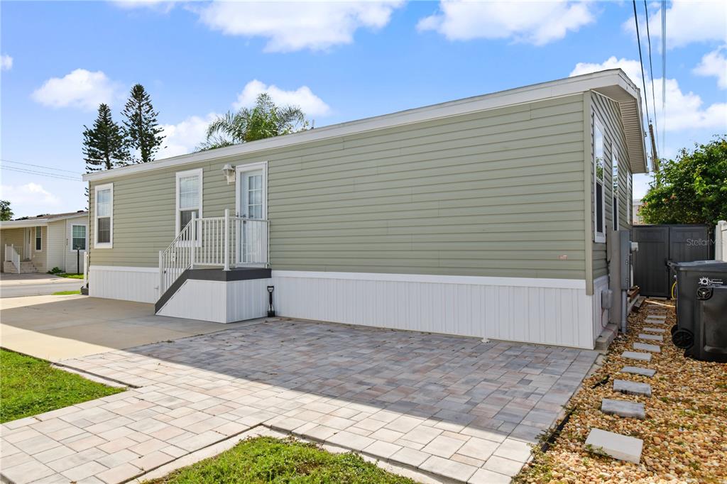 Property for sale at 919 50TH AVENUE W, BRADENTON, FL, 34207