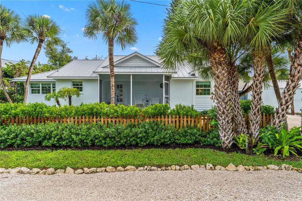 Property for sale at 4095 N BEACH ROAD, ENGLEWOOD, FL, 34223