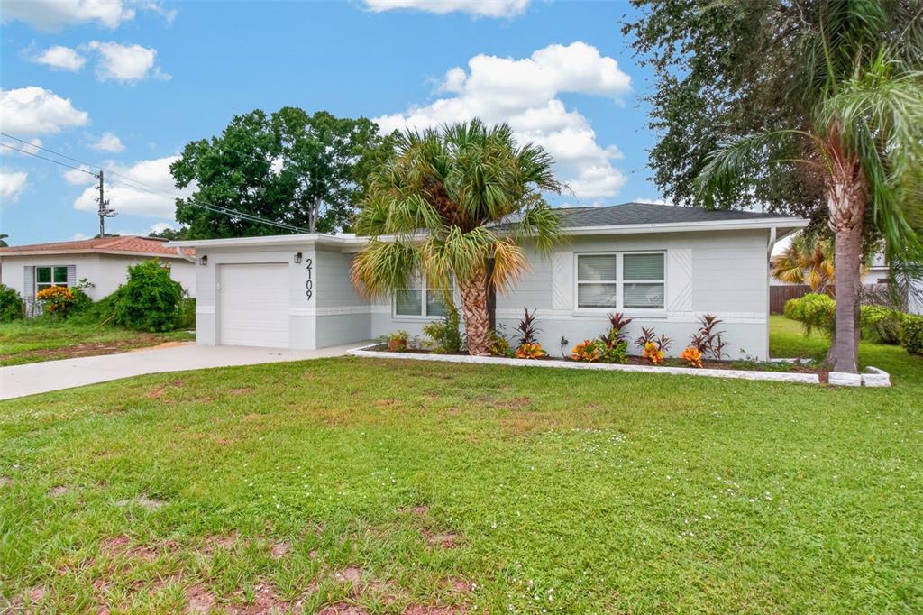THE FRONT OF HOME HAS GREAT CURB APPEAL