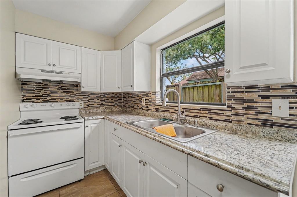 Property for sale at 12310 TOUCHTON DRIVE UNIT 43, TAMPA, FL, 33617