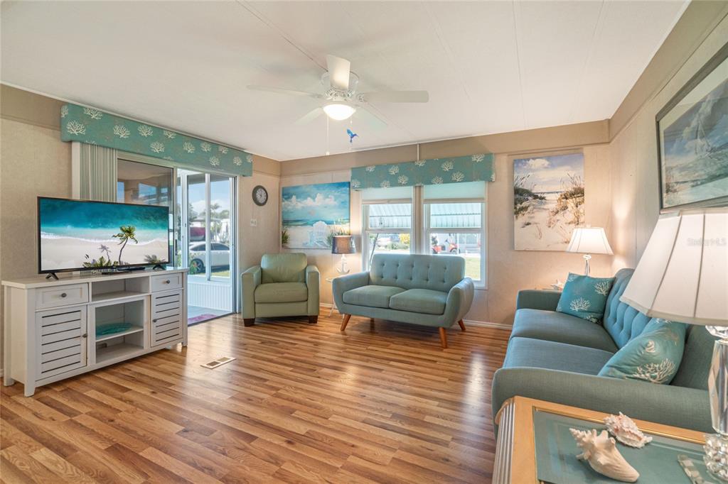 Property for sale at 700 FAIRMOUNT DRIVE, NORTH PORT, FL, 34287
