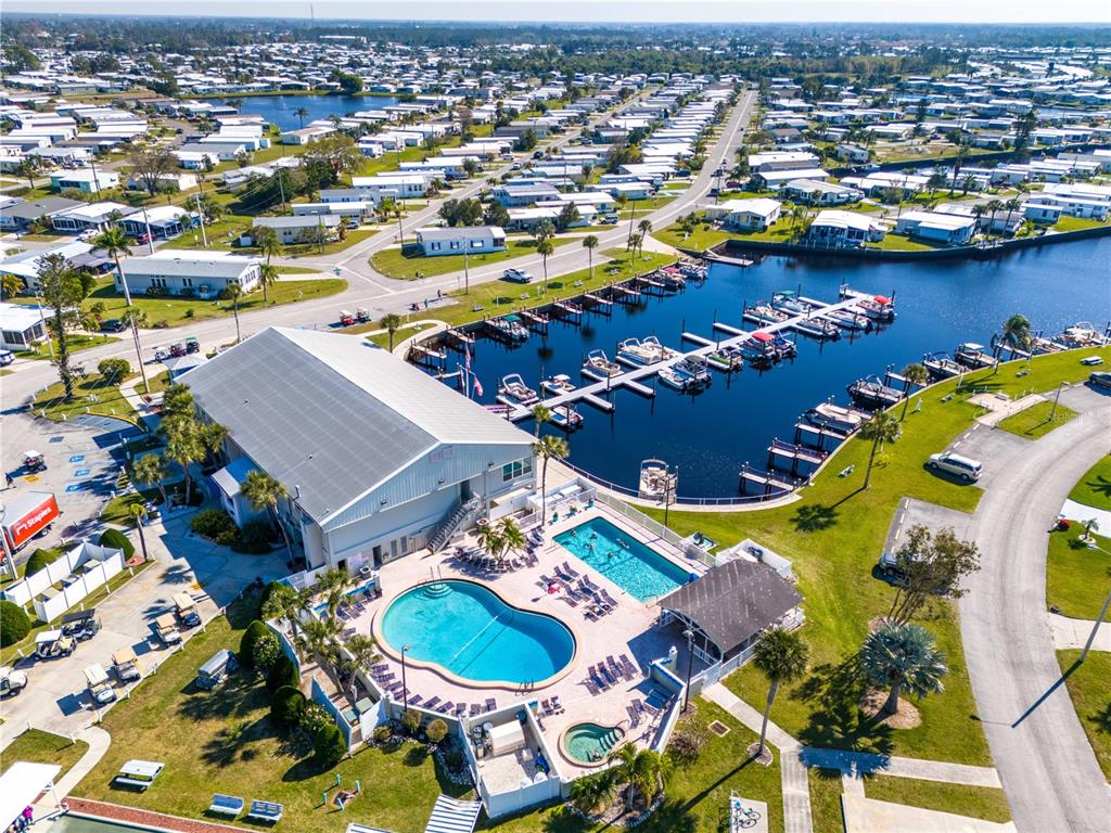 Property for sale at 700 FAIRMOUNT DRIVE, NORTH PORT, FL, 34287