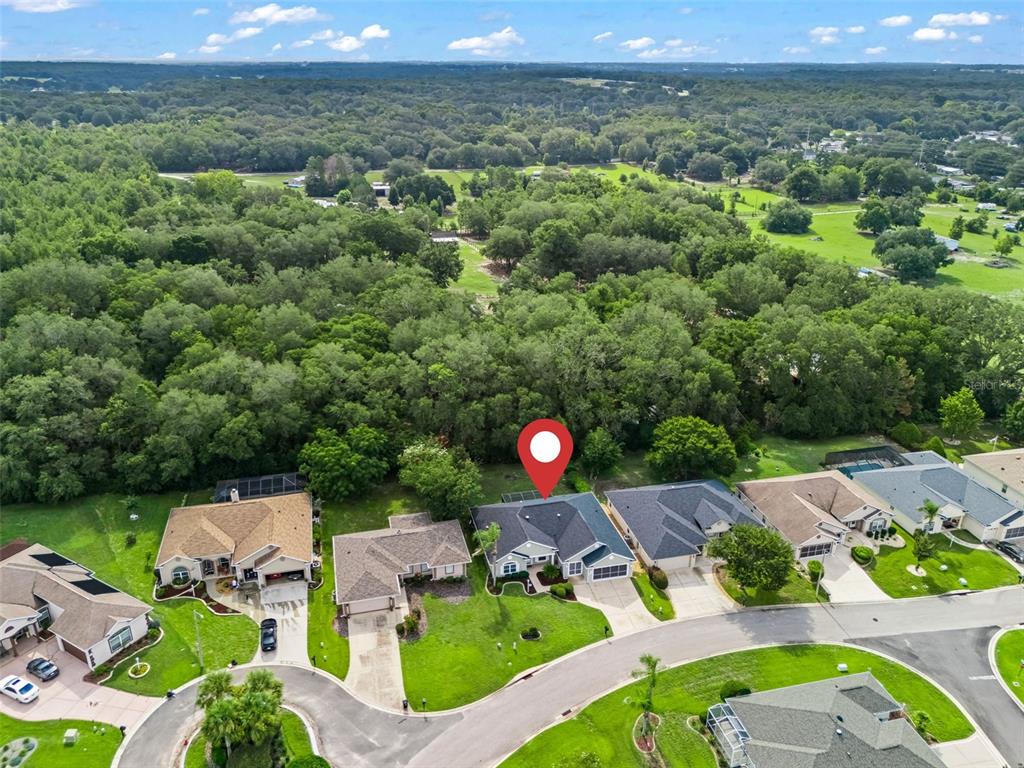 Eastridge neighbor hood, near outdoor heated pool and Pickleball cts.