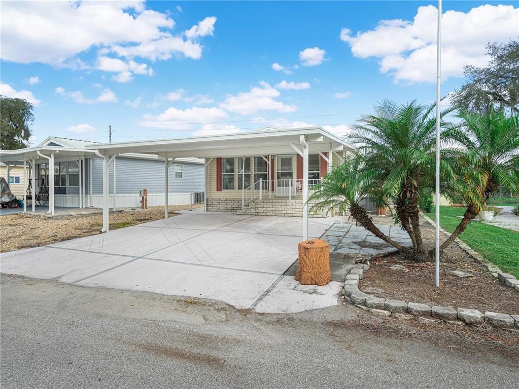 Property for sale at 58 SILVERSIDES STREET, LAKE WALES, FL, 33898