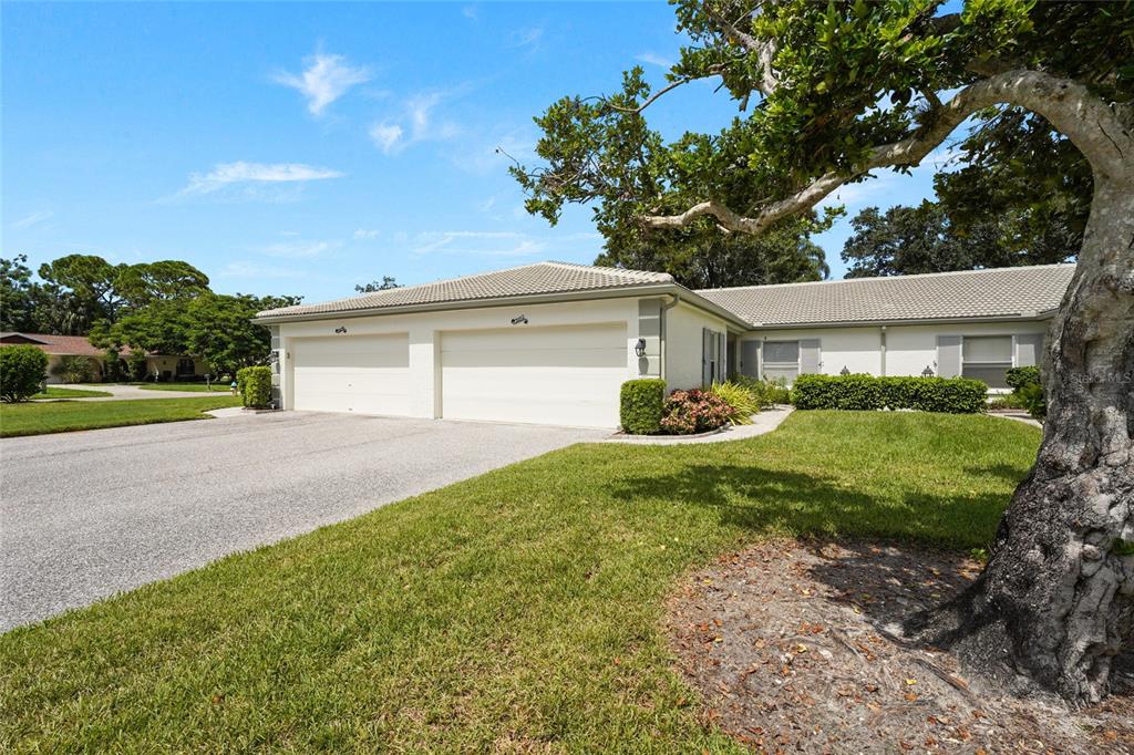 Property for sale at 3032 RINGWOOD MEADOW UNIT 17, SARASOTA, FL, 34235